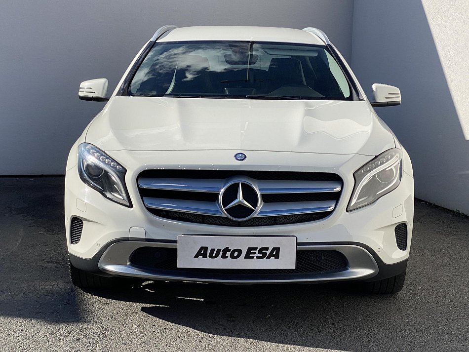 Mercedes-Benz GLA 2.2 CDi  220 4Matic