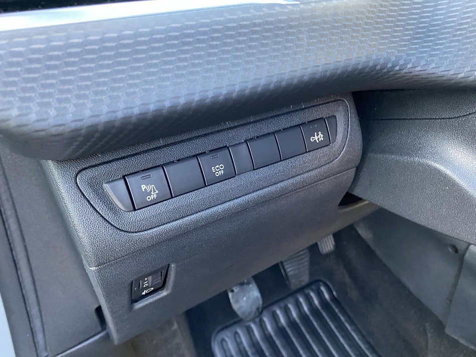 Peugeot 2008 1.6 e-HDi 