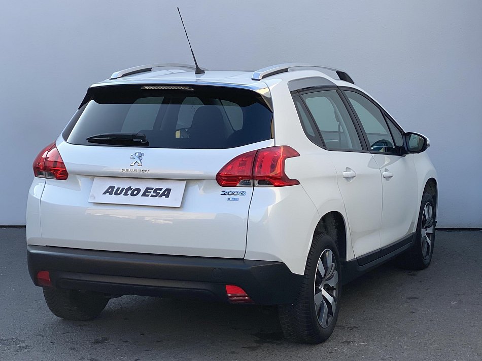 Peugeot 2008 1.6 e-HDi 