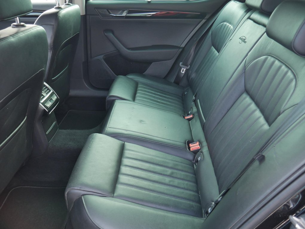 Škoda Superb III 2.0 TDi L&K 4x4