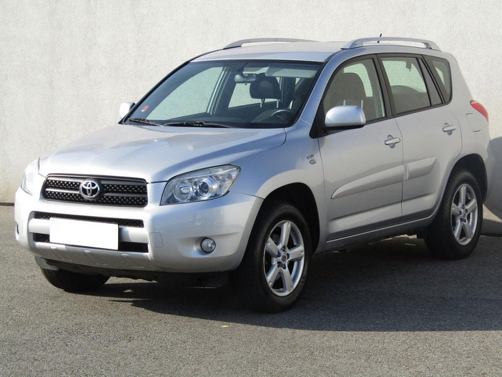 Toyota RAV4 2.2d 