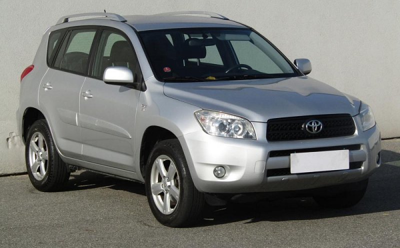Toyota RAV4 2.2d 