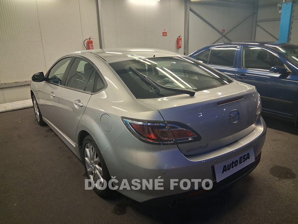 Mazda 6 2.0 i 