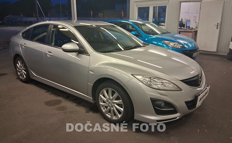 Mazda 6 2.0 i 