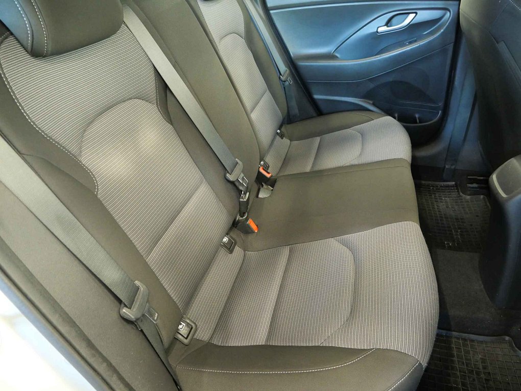 Hyundai I30 1.6 CRDi 