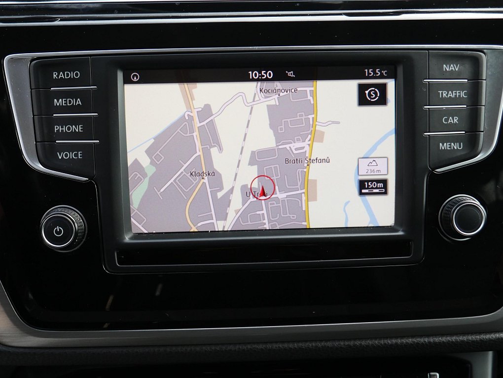 Volkswagen Touran 2.0 TDi 