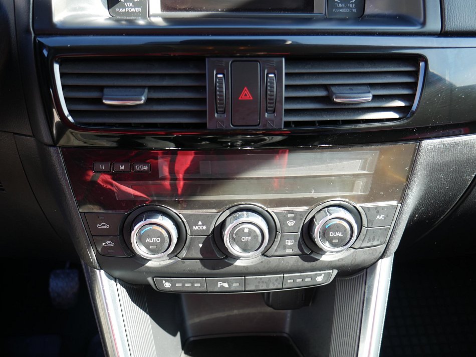 Mazda CX-5 2.0i  4x4