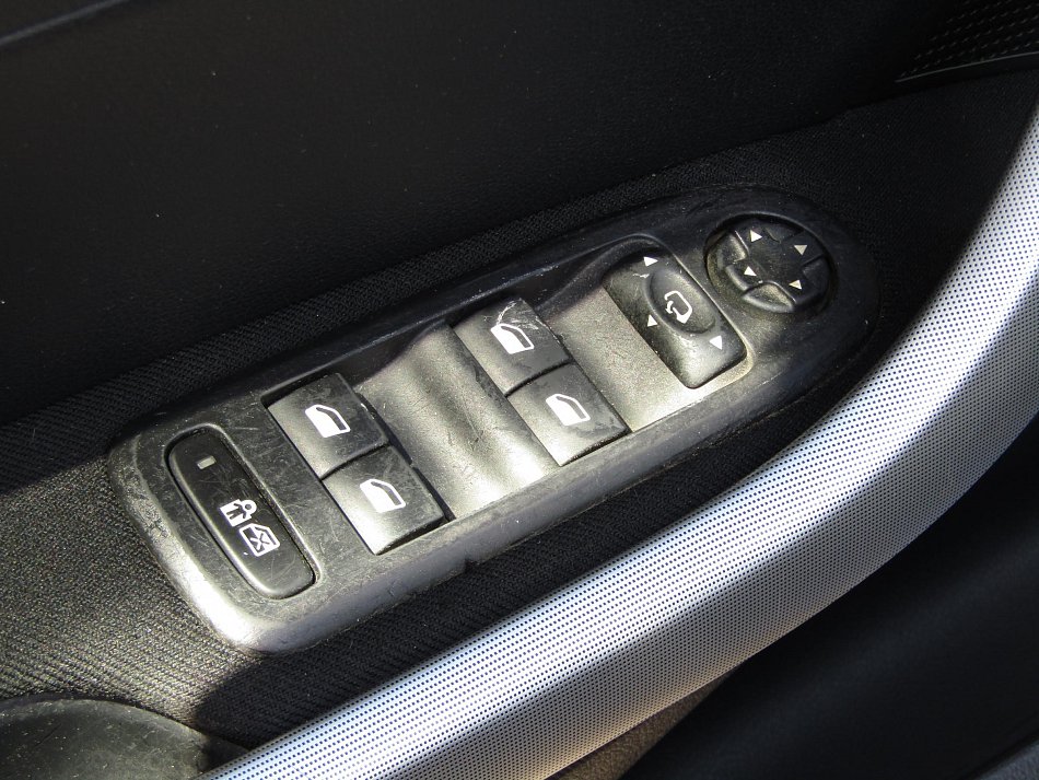 Peugeot 308 1.6 