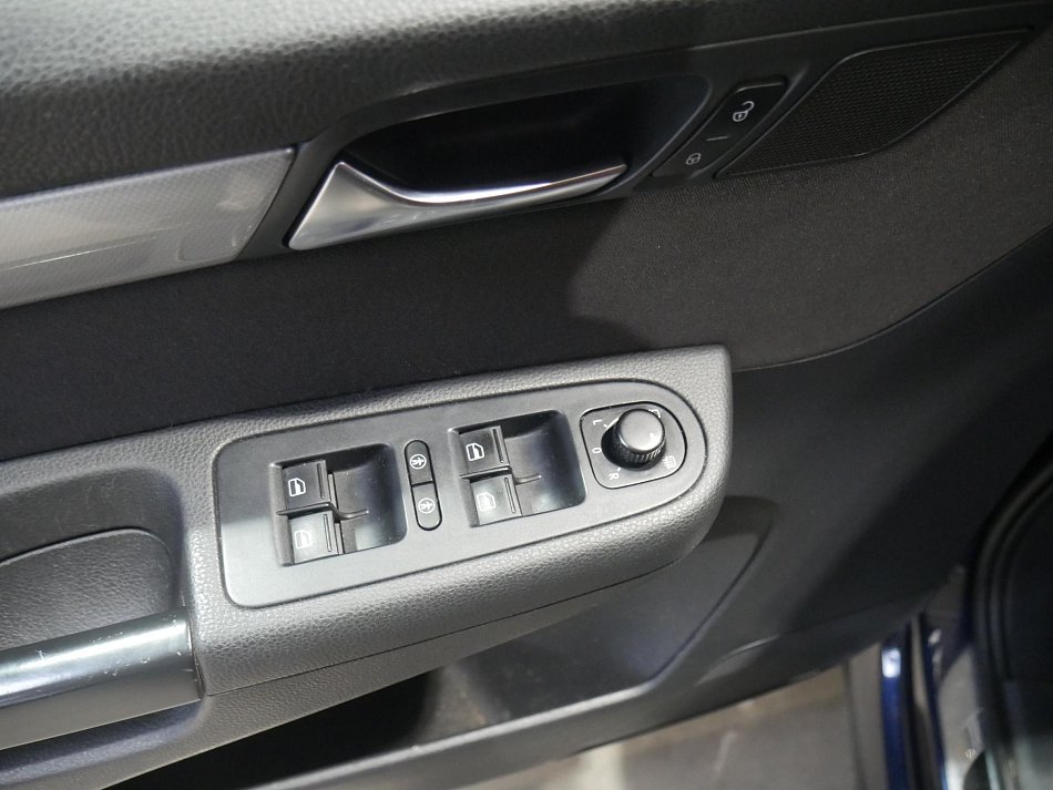 Volkswagen Sharan 2.0 TDi 