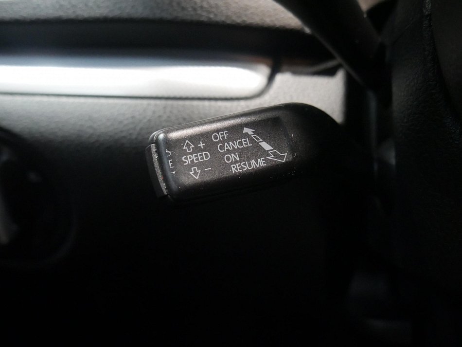 Volkswagen Sharan 2.0 TDi 