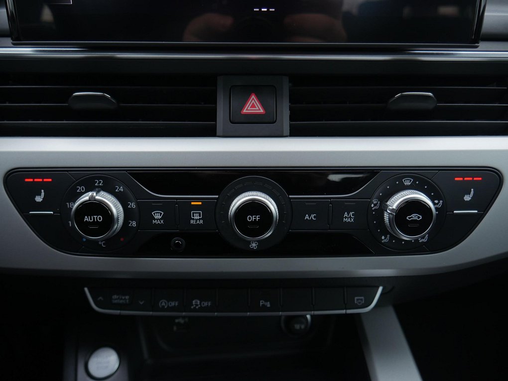 Audi A4 2.0 TDi  quattro