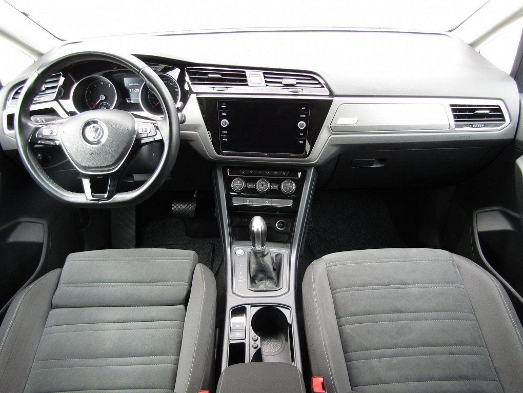 Volkswagen Touran 1.5TSi Comfortline