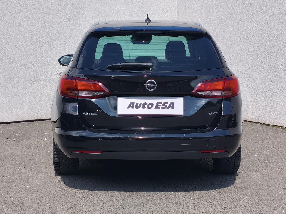 Opel Astra 1.6 CDTi Innovation