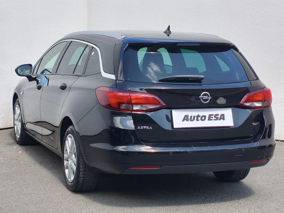 Opel Astra 1.6 CDTi Innovation