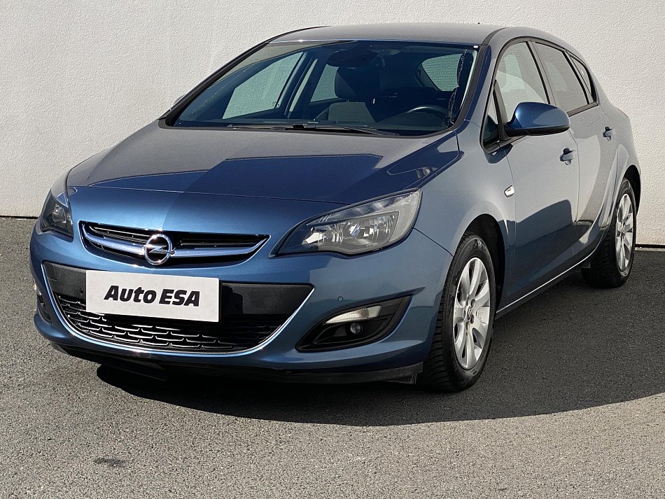 Opel Astra 1.4 T 