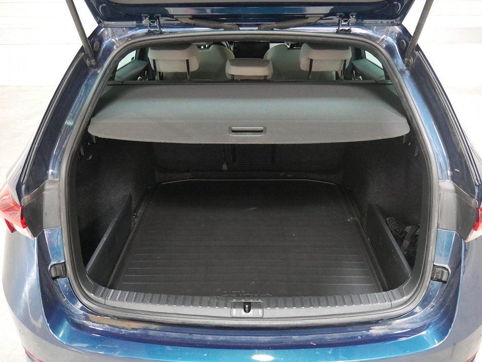 Škoda Octavia IV 1.5 TSi Style