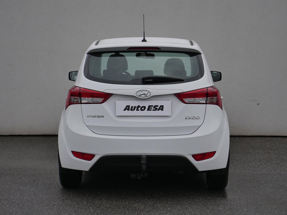 Hyundai Ix20 1.4 i 