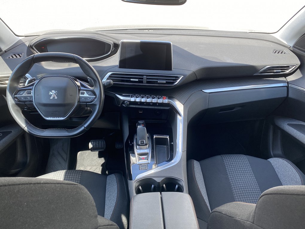 Peugeot 3008 1.2PT Active