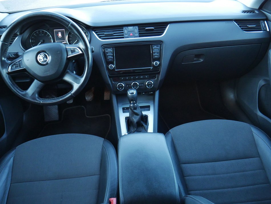 Škoda Octavia III 2.0 TDi Elegance