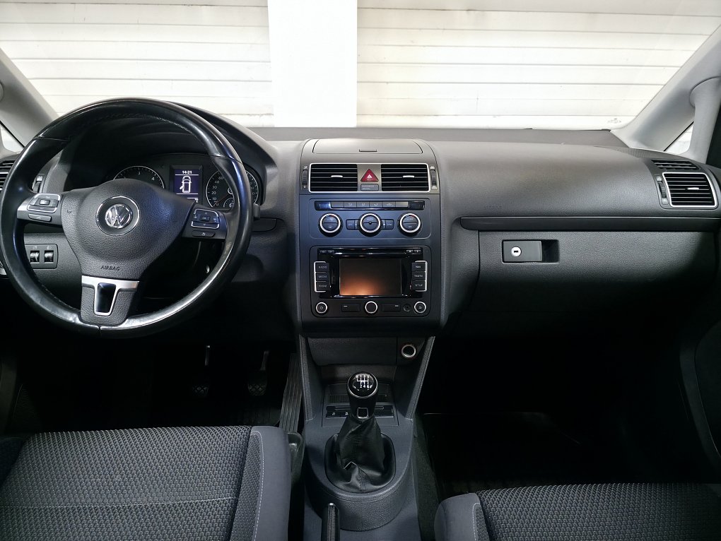 Volkswagen Touran 1.6 TDi 