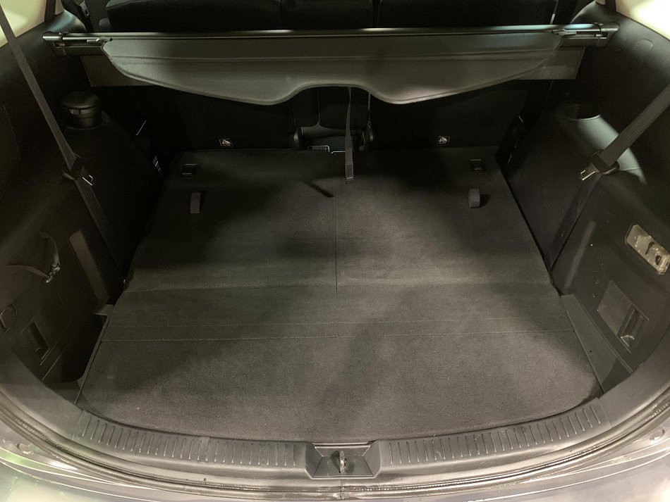 Mazda 5 2.0i 