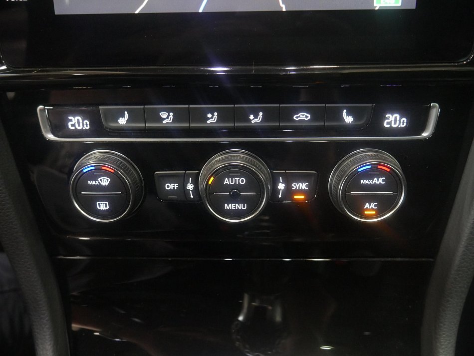 Volkswagen Golf 2.0 TDi GTD