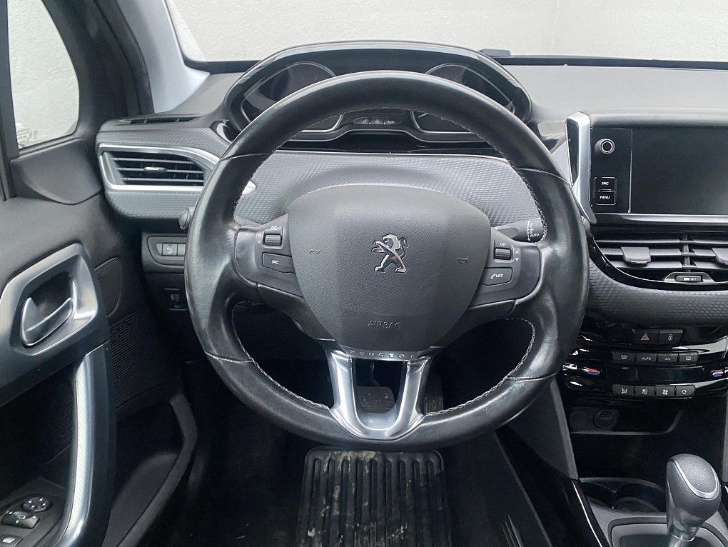 Peugeot 2008 1.2PT Allure