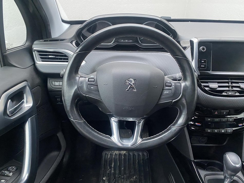 Peugeot 2008 1.2PT Allure