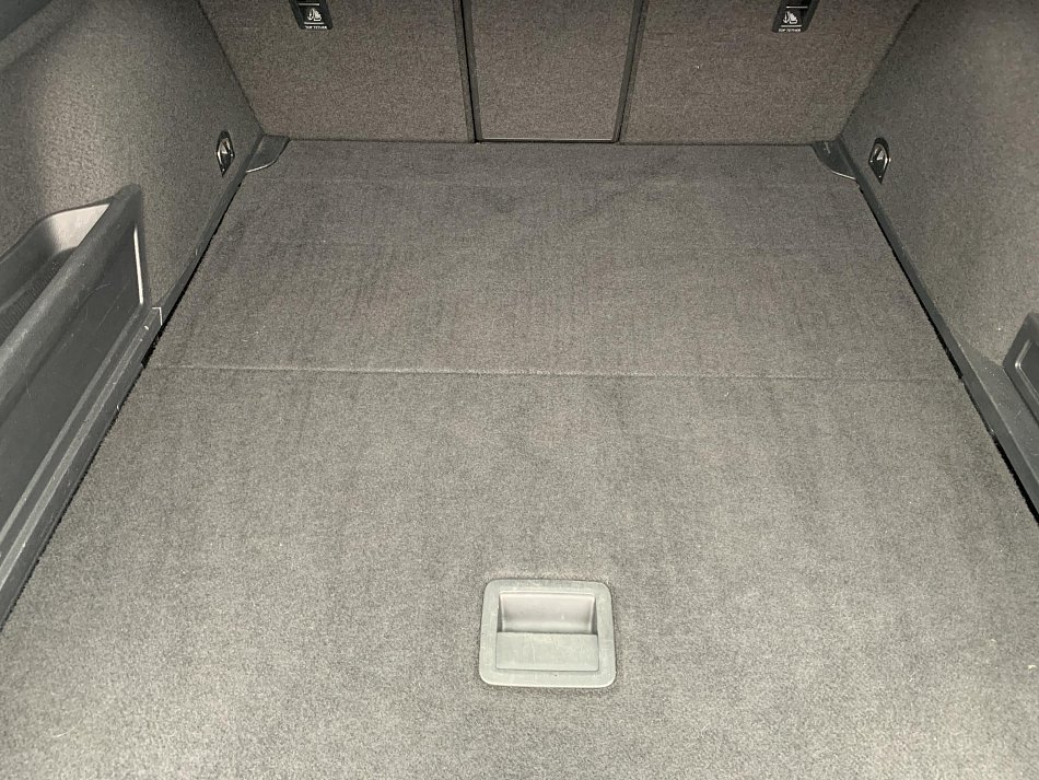 Volkswagen Passat 2.0 TDi 