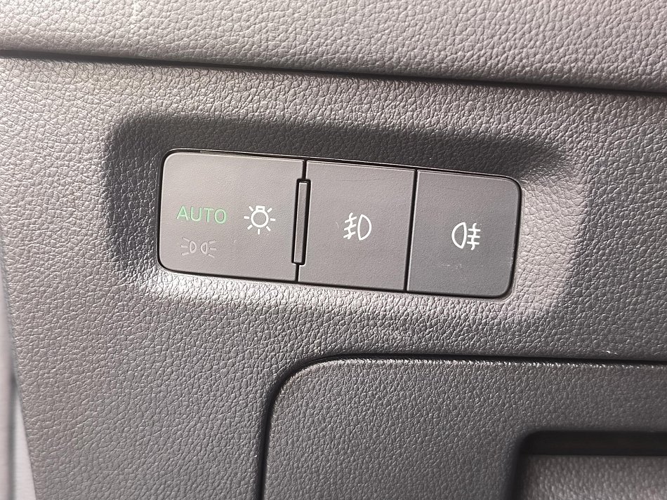 Škoda Octavia IV 2.0 TDi 