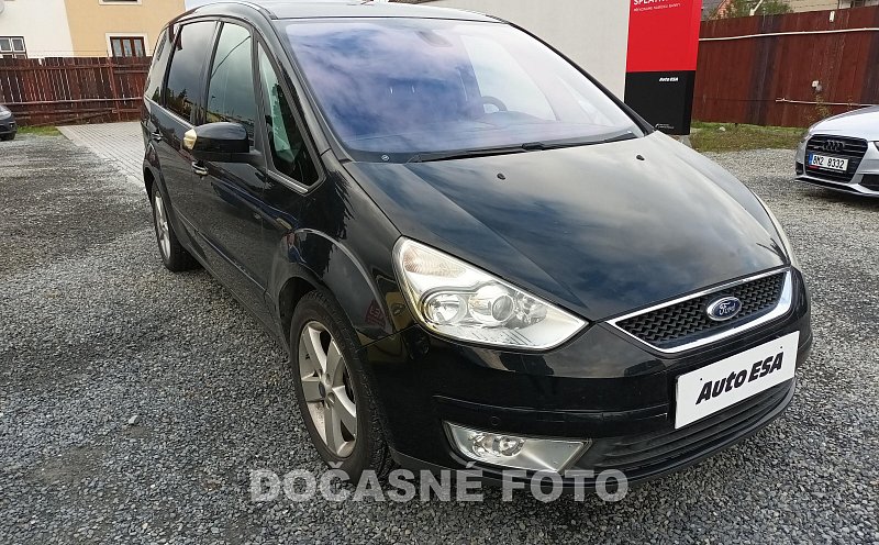 Ford Galaxy 2.0i 