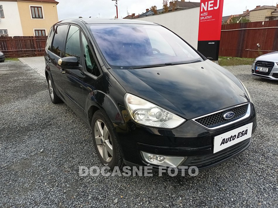 Ford Galaxy 2.0i 