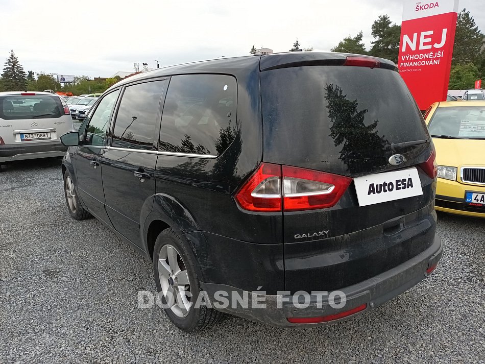 Ford Galaxy 2.0i 