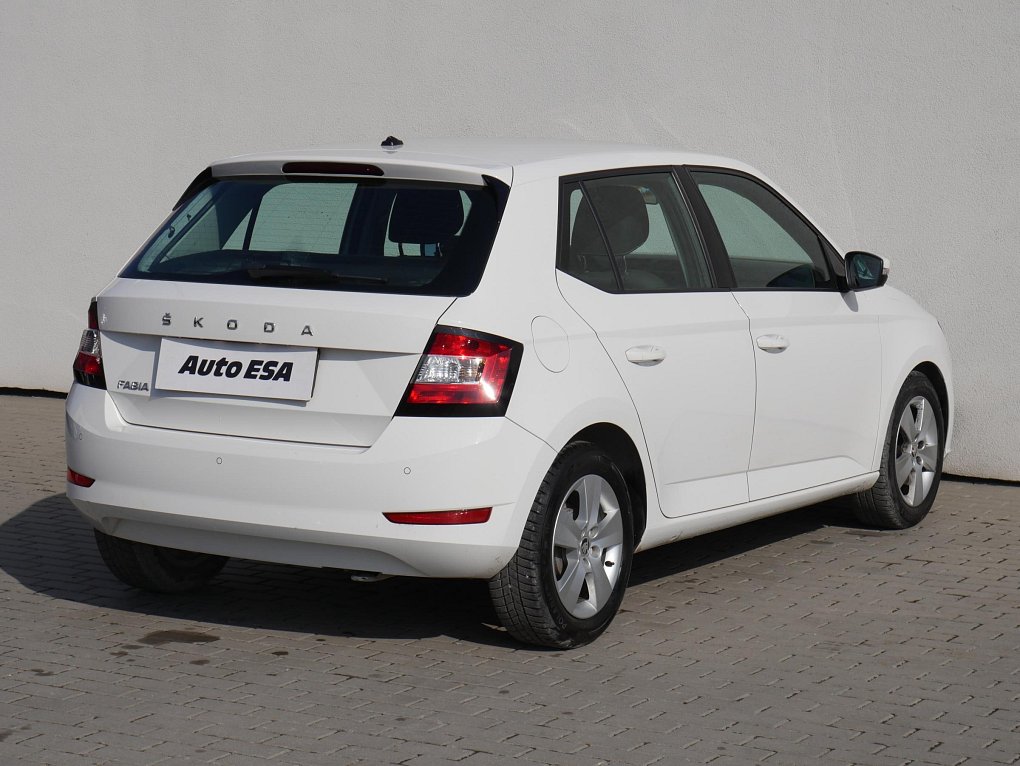 Škoda Fabia III 1.0 TSi Ambition