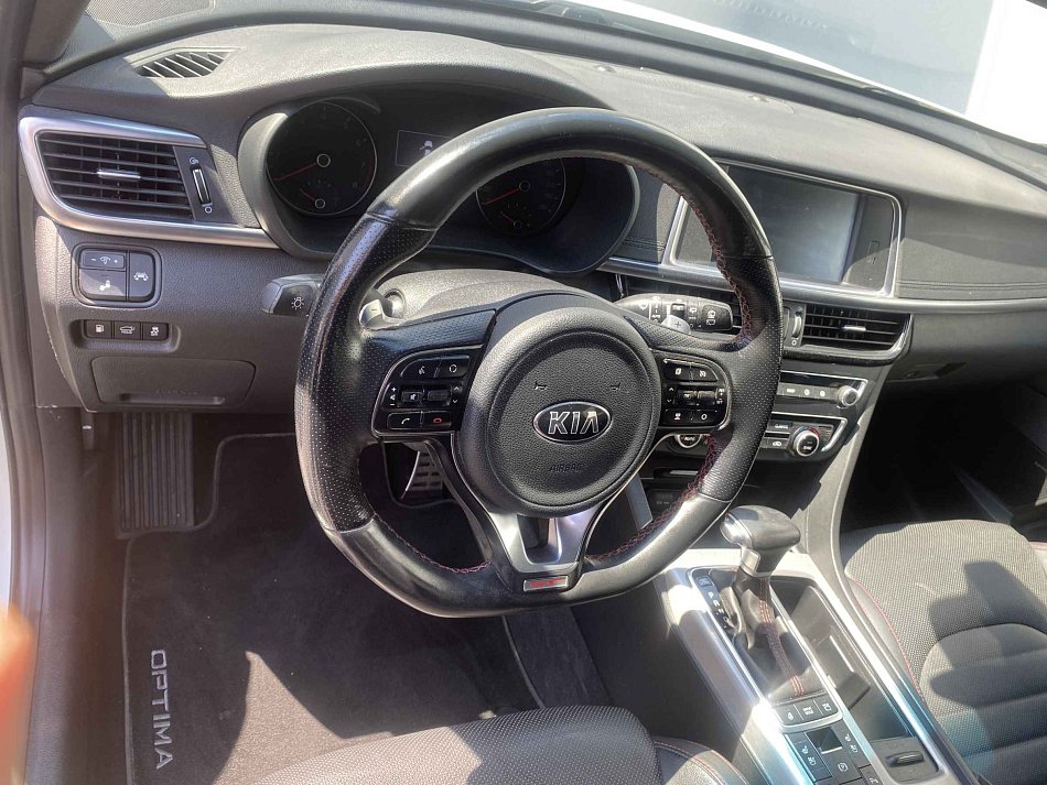 Kia Optima 2.0 T-GDi GT