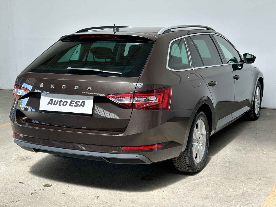 Škoda Superb III 2.0 TDi Ambition