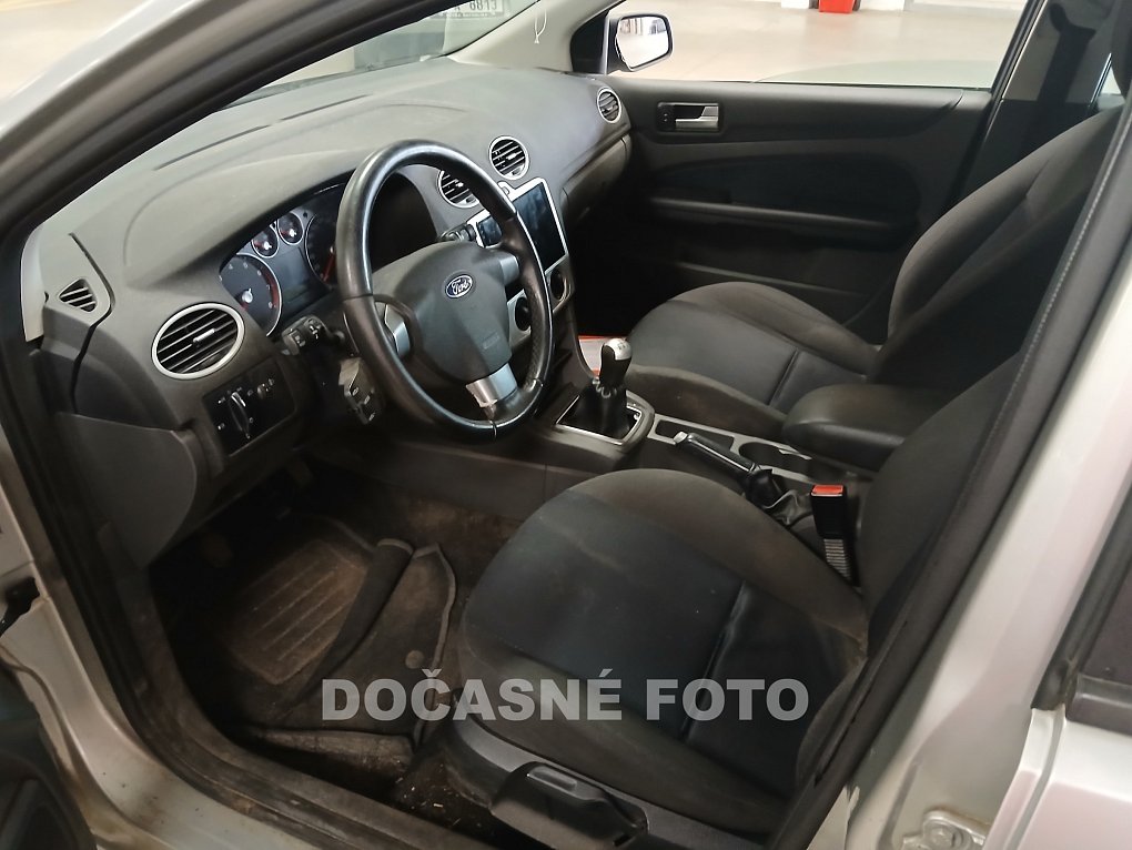 Ford Focus 1.6i 