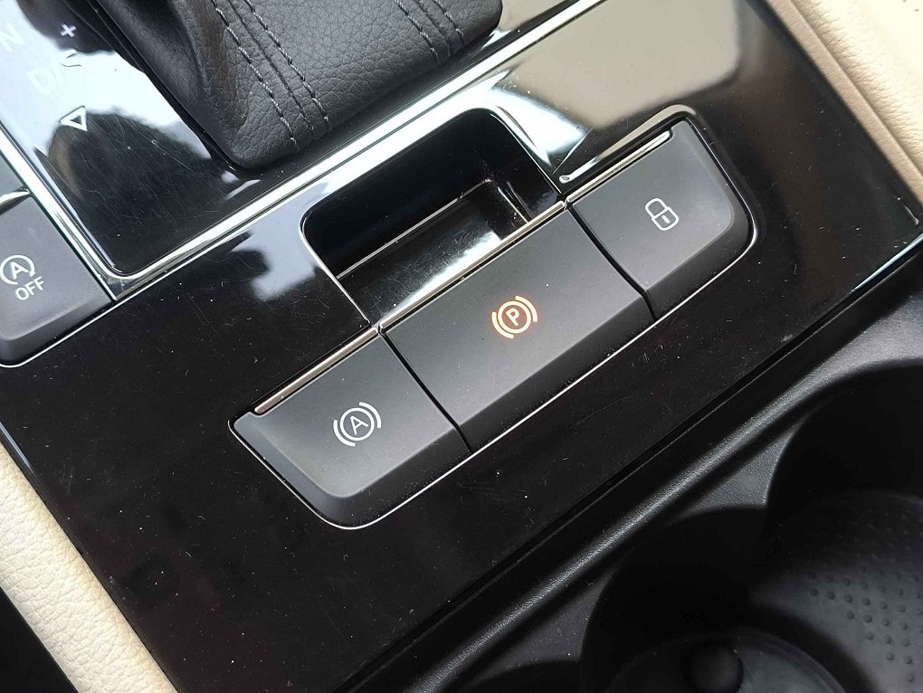 Škoda Superb III 2.0TDi 