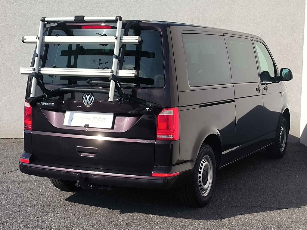 Volkswagen Caravelle 2.0TDi  L2 8míst