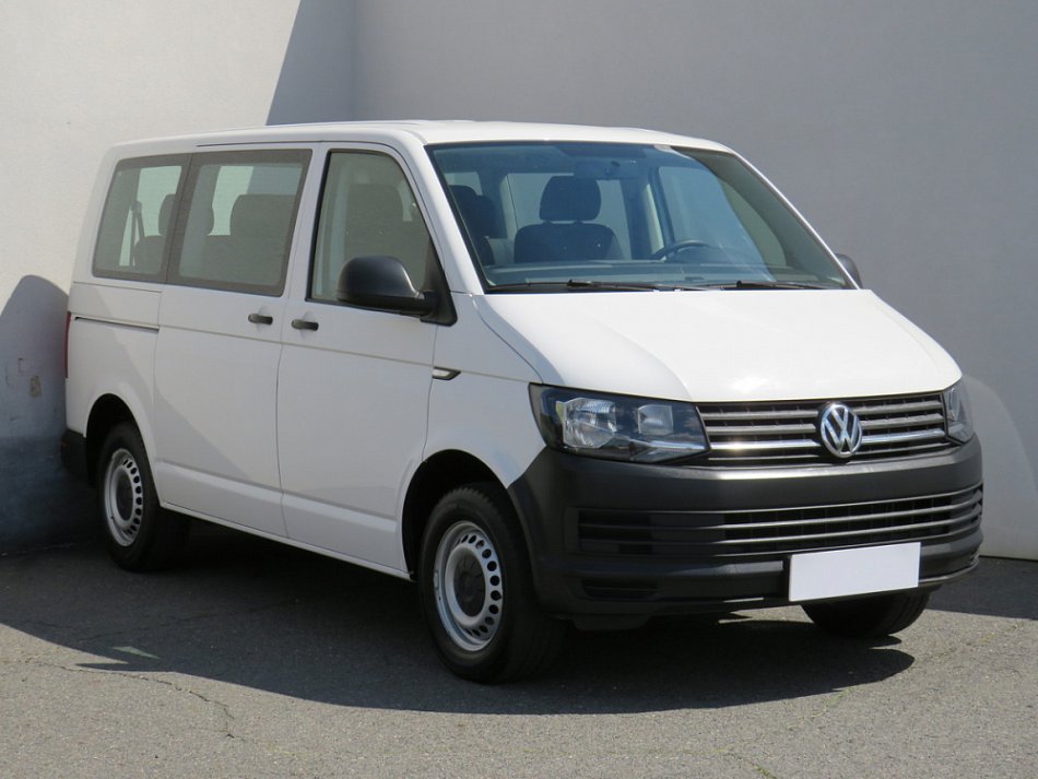 Volkswagen Caravelle 2.0TDi  L2 8míst