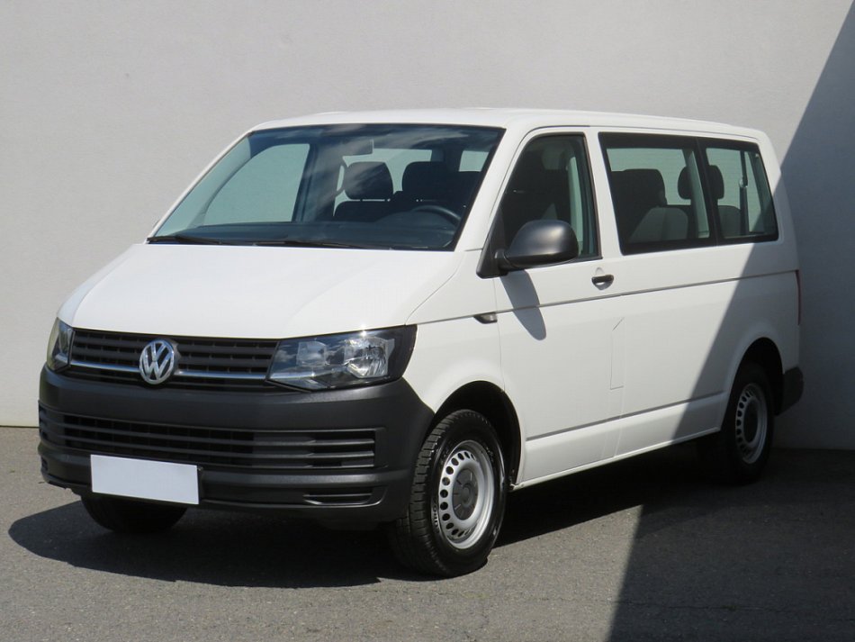 Volkswagen Caravelle 2.0TDi  L2 8míst