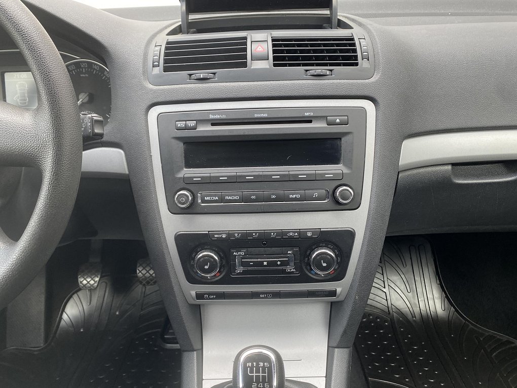 Škoda Octavia II 1.2 TSi Family