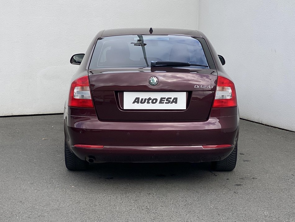 Škoda Octavia II 1.2 TSi Family