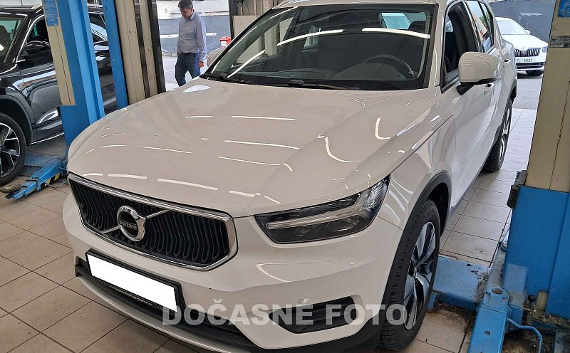 Volvo XC40 2.0D 