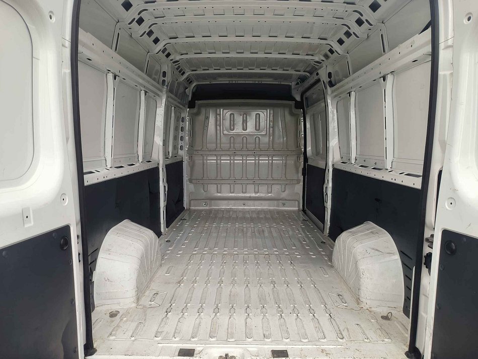 Peugeot Boxer 2.0HDi  L3H2