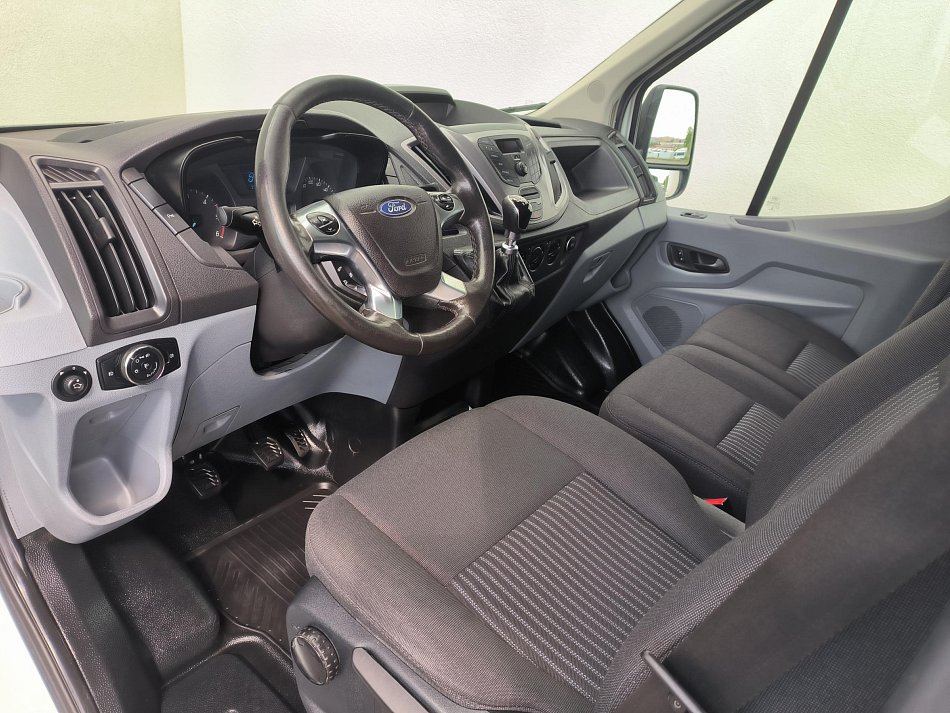 Ford Transit 2.0TDCi Trend L3H3 CHLADÍCÍ