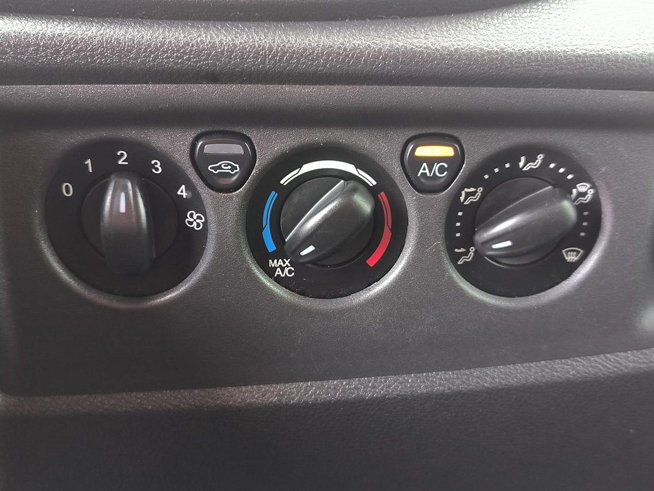 Ford Transit 2.0TDCi Trend L3H3 CHLADÍCÍ