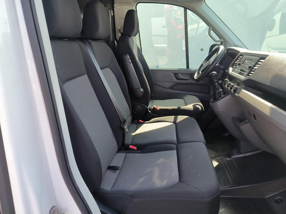 Volkswagen Crafter 2.0TDi  L2H2