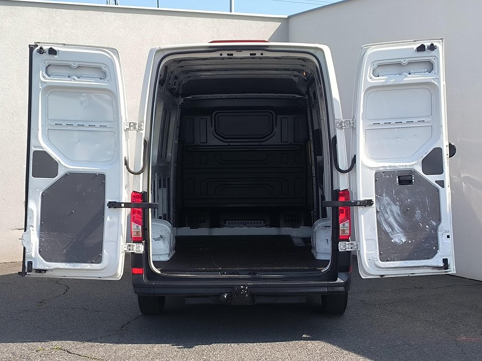 Volkswagen Crafter 2.0TDi  L2H2