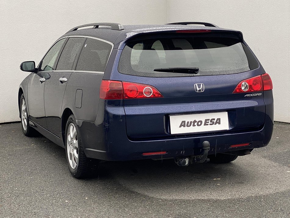 Honda Accord 2.2i-CTDi 